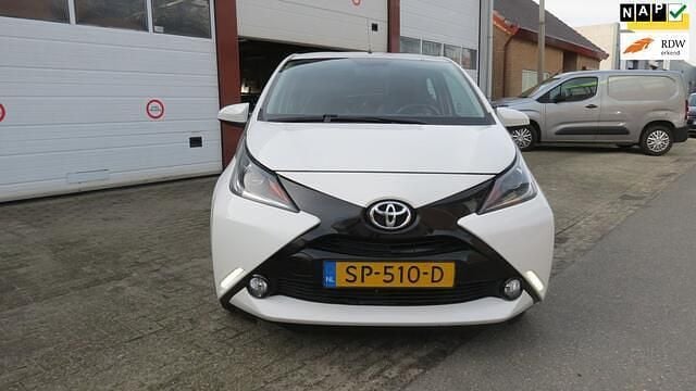 Occasion Toyota Aygo 69 PK (50 kW) 2018 Wit Hatchback