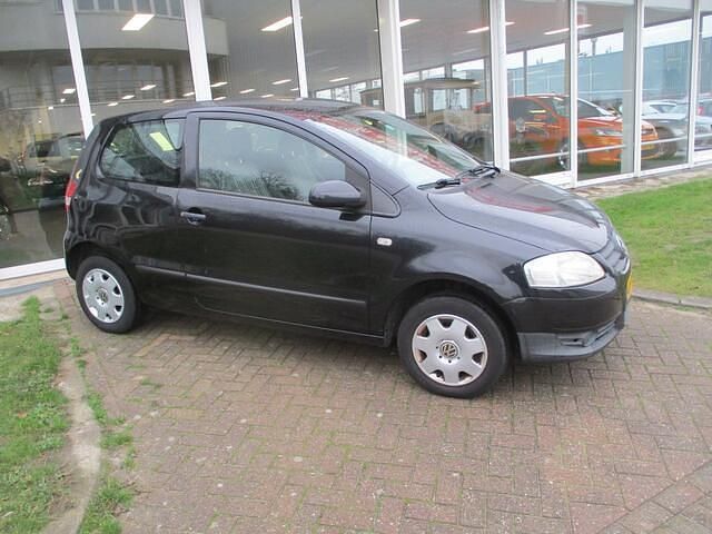 Occasion VW Fox Trendline 54 PK (39 kW) 2007 Zwart (metallic) Hatchback
