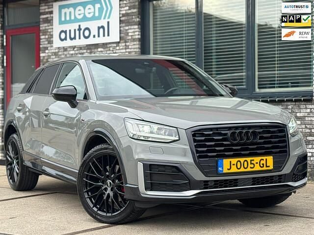 Grijs Gebruikt 2020 Audi Q2 S-Line SUV | € 24.945 (Iets duurder) - Afbeelding 1/4
