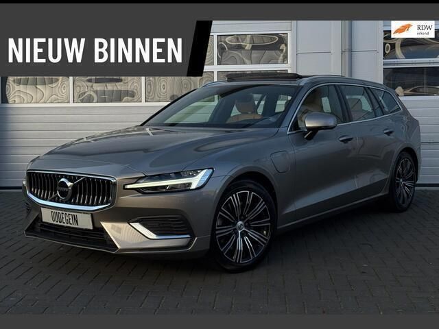 Beige Gebruikt 2019 Volvo V60 Inscription Stationwagen | € 29.950 (Eerlijke prijs) - Afbeelding 1/4