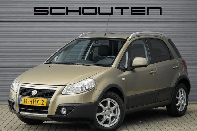 Beige Gebruikt 2008 Fiat Sedici Emotion SUV | € 6.900 (Iets duurder) - Afbeelding 1/4
