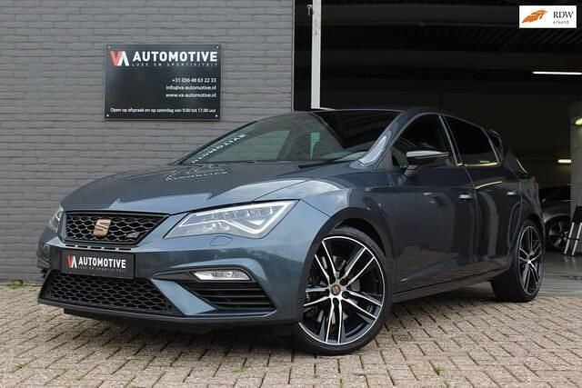 Grijs Gebruikt 2019 Cupra Leon Hatchback | € 19.750 (Goede deal) - Afbeelding 1/4
