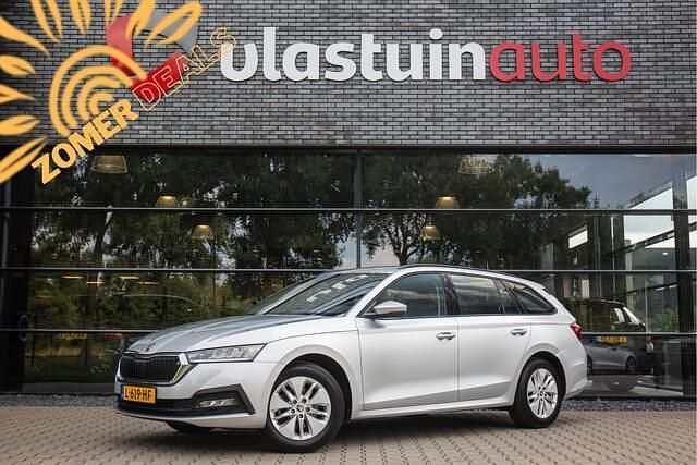 Grijs Gebruikt 2021 Skoda Octavia Business Line Stationwagen | € 18.950 (Eerlijke prijs) - Afbeelding 1/4