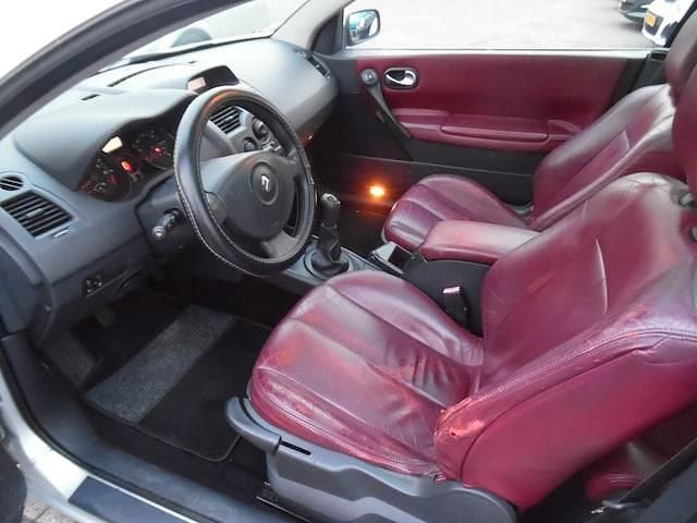 Occasion Renault Mégane Cabriolet Authentique 2006 Grijs (metallic) Cabriolet