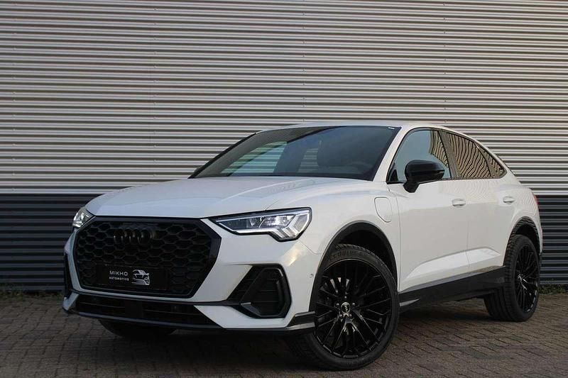 Wit (metallic) Gebruikt 2022 Audi Q3 Sportback S-Line SUV | € 35.950 (Super prijs) - Afbeelding 1/4