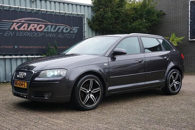 Occasion Audi A3 Sportback 150 PK (110 kW) 2004 Grijs Hatchback