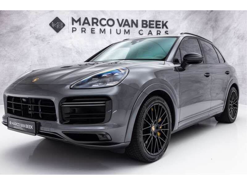 Grijs Gebruikt 2019 Porsche Cayenne Turbo S SUV | € 89.850 (Eerlijke prijs) - Afbeelding 1/4