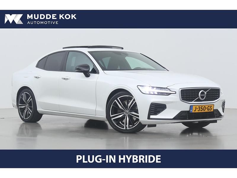 Wit Gebruikt 2020 Volvo S60 R-Design Sedan | € 27.600 (Eerlijke prijs) - Afbeelding 1/4