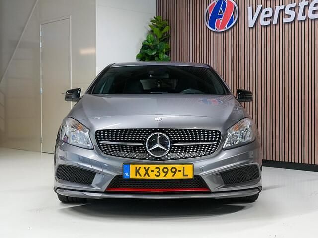 Occasion Mercedes A250 Ambition 211 PK (155 kW) 2014 Grijs Hatchback