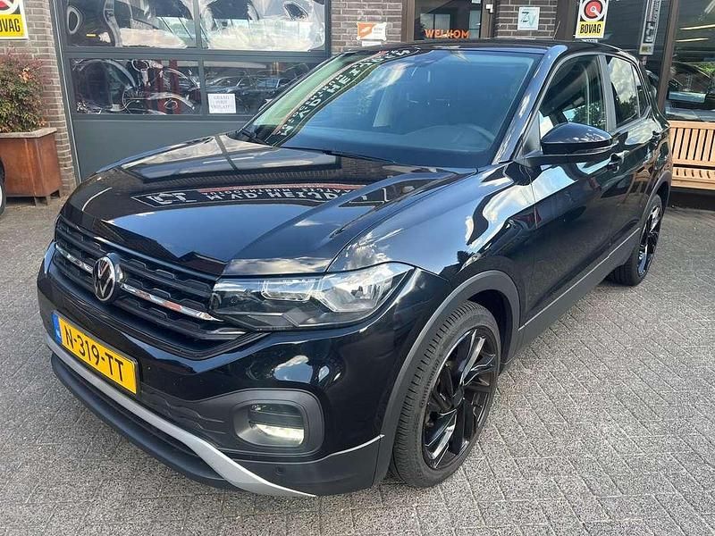 Zwart Gebruikt 2021 VW T-Cross SUV | € 18.750 (Eerlijke prijs) - Afbeelding 1/4