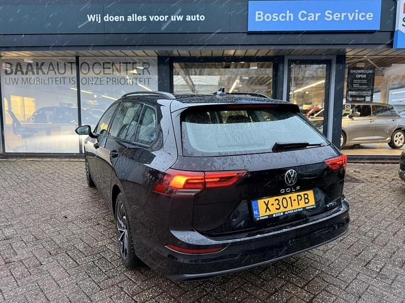 Occasion VW Golf VIII Business 131 PK (96 kW) 2024 Zwart Stationwagen