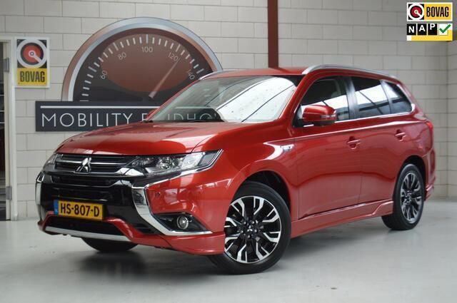 Rood Gebruikt 2015 Mitsubishi Outlander Instyle SUV | € 16.880 (Eerlijke prijs) - Afbeelding 1/4