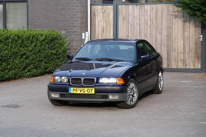 Gebruikt 1996 BMW 318 Coupé | € 8.450 - Afbeelding 1/4