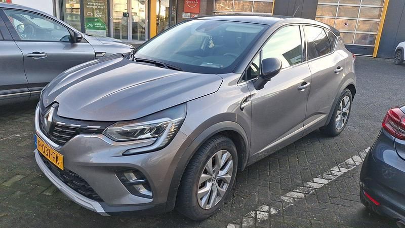 Occasion Renault Captur Intens 2022 Grijs SUV