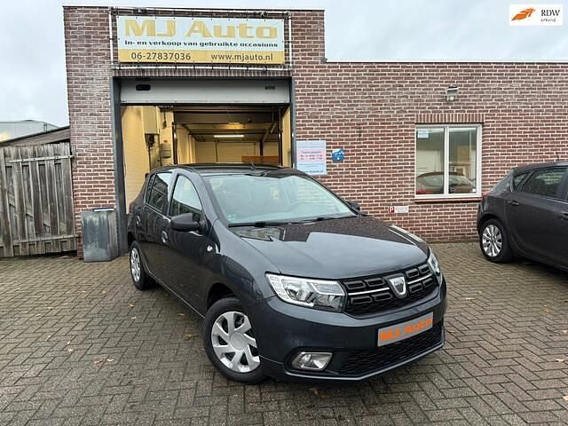 Grijs Gebruikt 2018 Dacia Sandero Lauréate Hatchback | € 7.999 (Eerlijke prijs) - Afbeelding 1/4