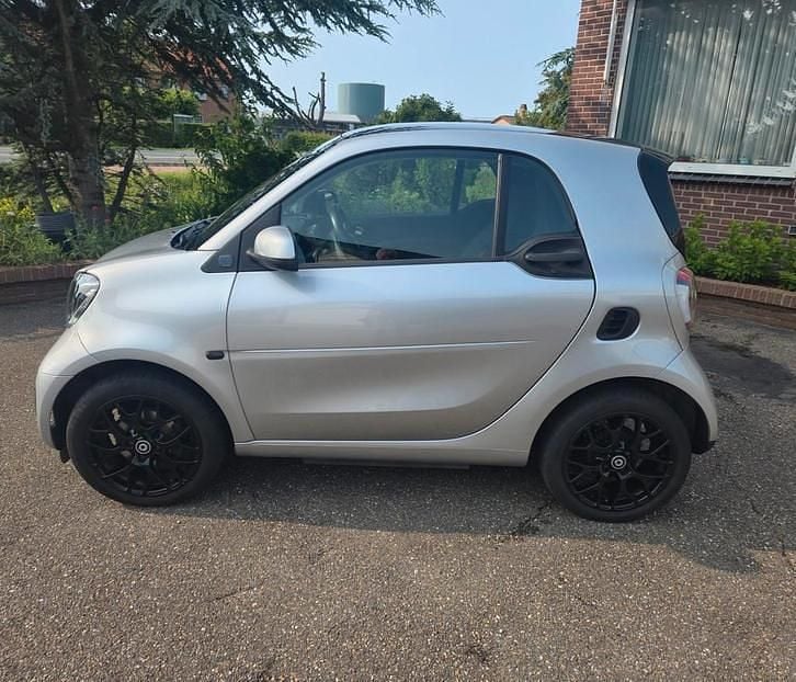 Occasion 2020 Smart ForTwo Electric Drive | € 8.500 (Eerlijke prijs) - Afbeelding 1/4