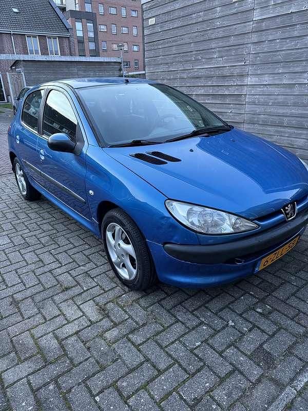 Occasion Peugeot 206 60 PK (44 kW) 2004 Blauw Hatchback