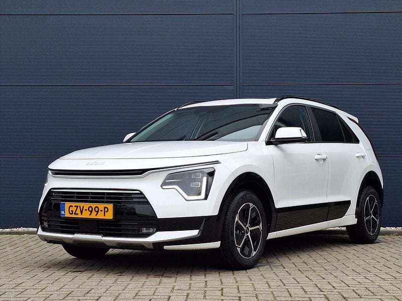 Wit Gebruikt 2025 Kia Niro SUV | € 35.935 (Super prijs) - Afbeelding 1/4