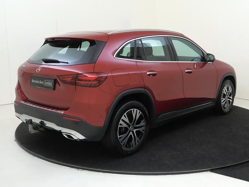 Occasion Mercedes GLA250 Edition 163 PK (119 kW) 2025 Rood SUV