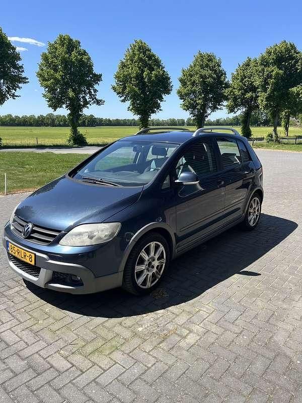 Blauw Gebruikt 2007 VW Golf Plus Cross Comfortline MPV | € 4.500 (Eerlijke prijs) - Afbeelding 1/4