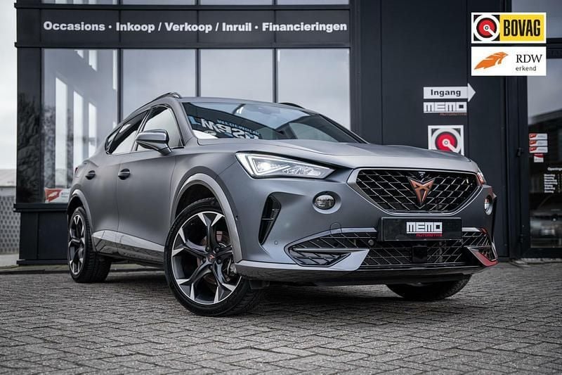 Grijs Gebruikt 2022 Cupra Formentor SUV | € 28.990 (Eerlijke prijs) - Afbeelding 1/4