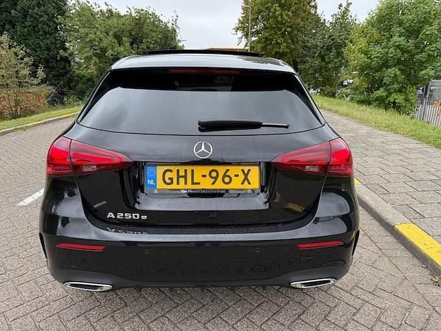 Occasion Mercedes A250 Edition 218 PK (160 kW) 2024 Zwart Hatchback