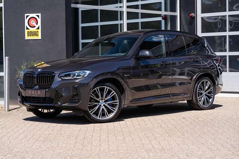 Grijs Gebruikt 2022 BMW X3 Executive SUV | € 55.950 (Duur) - Afbeelding 1/4