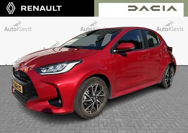 Rood Gebruikt 2024 Toyota Yaris Hatchback | € 21.950 (Goede deal) - Afbeelding 1/3