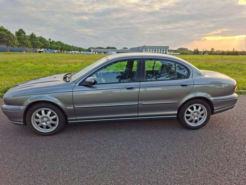Grijs Gebruikt 2005 Jaguar X-type Business Edition Sedan | € 2.500 (Super prijs) - Afbeelding 1/4