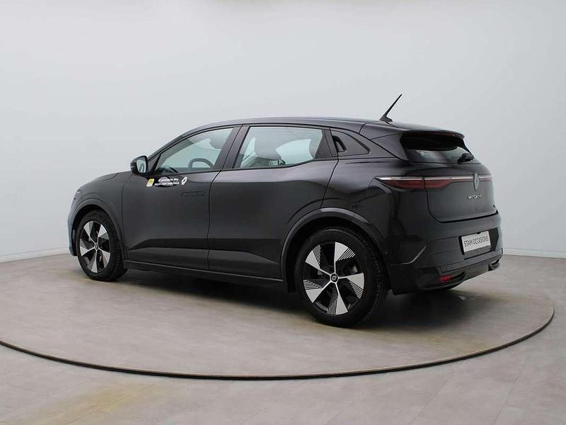 Zwart Gebruikt 2024 Renault Megane E-Tech Evolution Hatchback | € 29.490 - Afbeelding 1/3
