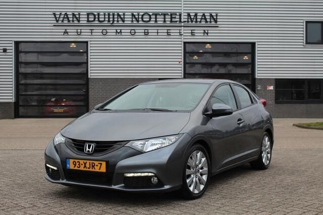 Grijs Gebruikt 2012 Honda Civic Hatchback | € 13.950 (Iets duurder) - Afbeelding 1/4
