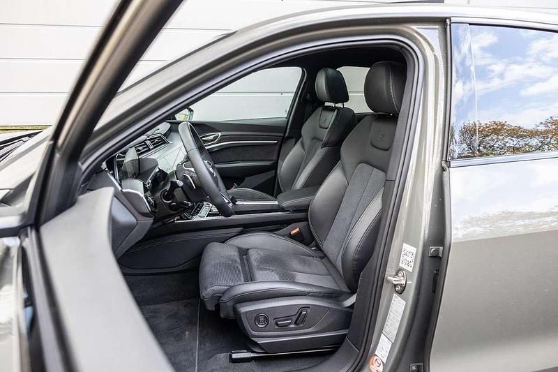 Occasion Audi e-tron Sportback S-Line 250 kW (340 PK) 2024 Grijs SUV