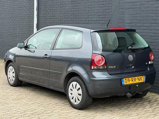 Occasion VW Polo 75 PK (55 kW) 2005 Grijs Hatchback