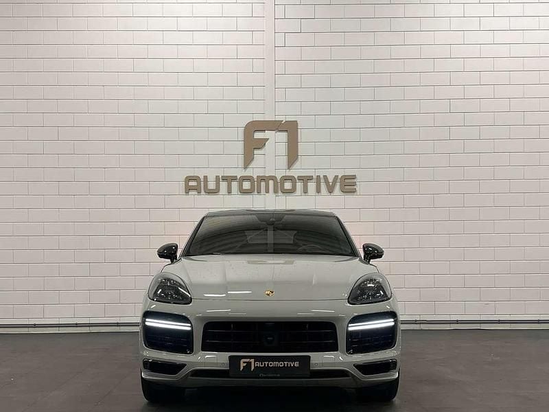 Occasion Porsche Cayenne Turbo S 680 PK (500 kW) 2020 Grijs SUV
