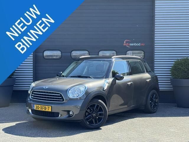 Grijs, metallic lak Gebruikt 2012 Mini Cooper Countryman SUV | € 7.940 (Goede deal) - Afbeelding 1/4