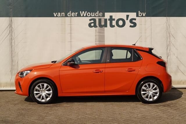 Oranje (metallic) Occasion 2022 Opel Corsa-e Edition Hatchback | € 15.400 (Goede deal) - Afbeelding 1/4