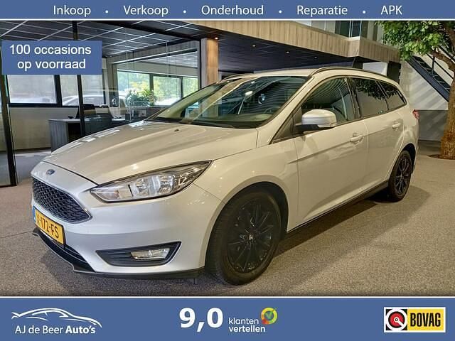 Grijs Gebruikt 2016 Ford Focus Trend Stationwagen | € 9.990 (Iets duurder) - Afbeelding 1/4