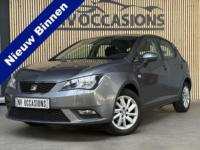 Grijs Gebruikt 2015 Seat Ibiza Style Hatchback | € 7.440 (Eerlijke prijs) - Afbeelding 1/4