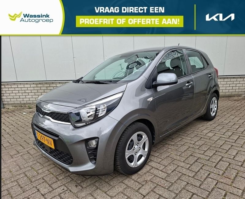 Grijs Gebruikt 2023 Kia Picanto Comfort Hatchback | € 13.900 (Eerlijke prijs) - Afbeelding 1/4