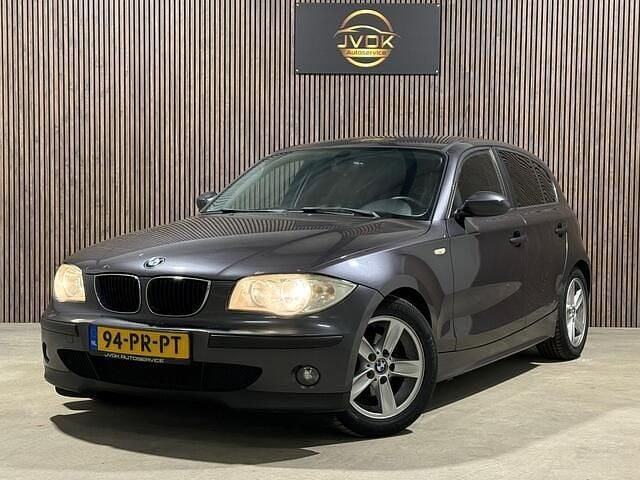 Grijs Occasion 2004 BMW 116 Sport Line Hatchback | € 1.940 (Eerlijke prijs) - Afbeelding 1/4