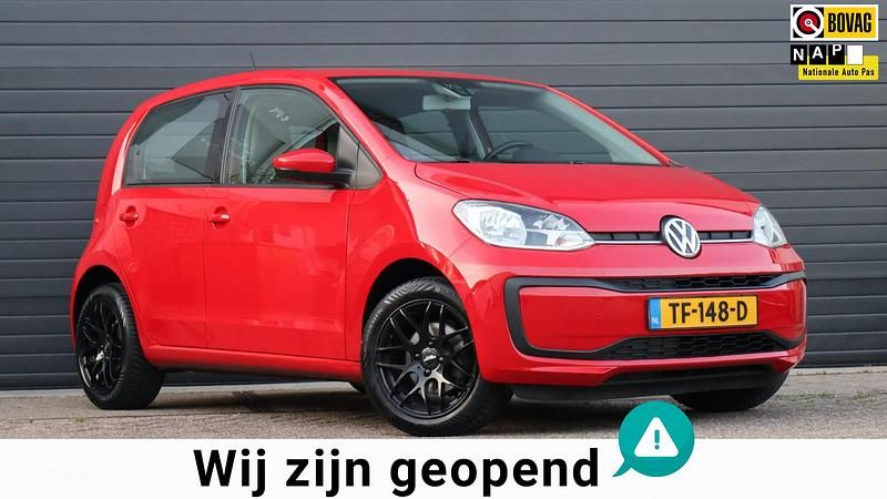 Rood Gebruikt 2018 VW up! move up! Hatchback | € 7.750 (Eerlijke prijs) - Afbeelding 1/4