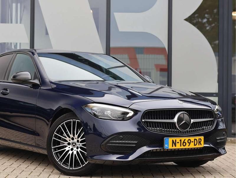Occasion Mercedes C200 Luxury 204 PK (150 kW) 2021 Blauw Sedan