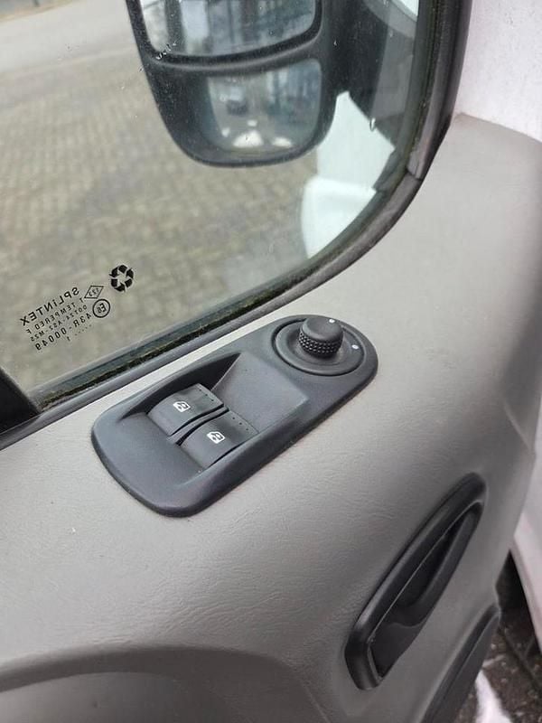 Occasion Opel Vivaro 90 PK (66 kW) 2011 MPV