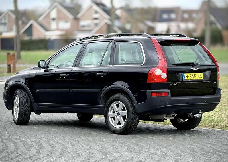 Occasion Volvo XC90 Kinetic 209 PK (153 kW) 2005 Zwart SUV