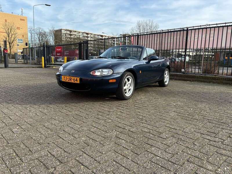 Blauw Gebruikt 1998 Mazda MX5 Cabriolet | € 13.000 (Duur) - Afbeelding 1/4