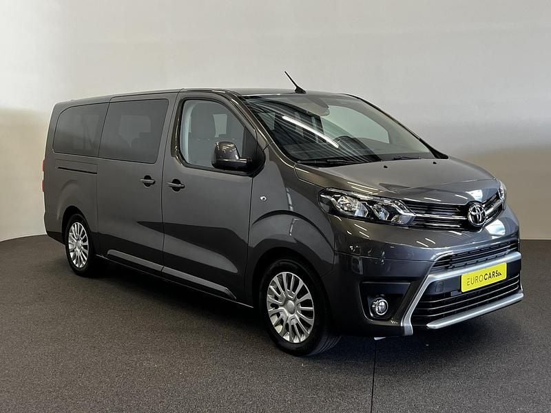 Grijs Occasion 2025 Toyota Proace Cool MPV | € 31.490 (Super prijs) - Afbeelding 1/2