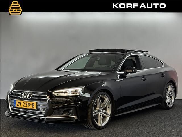 Zwart, metallic lak Gebruikt 2018 Audi A5 Sportback S-Line Hatchback | € 29.900 (Eerlijke prijs) - Afbeelding 1/4
