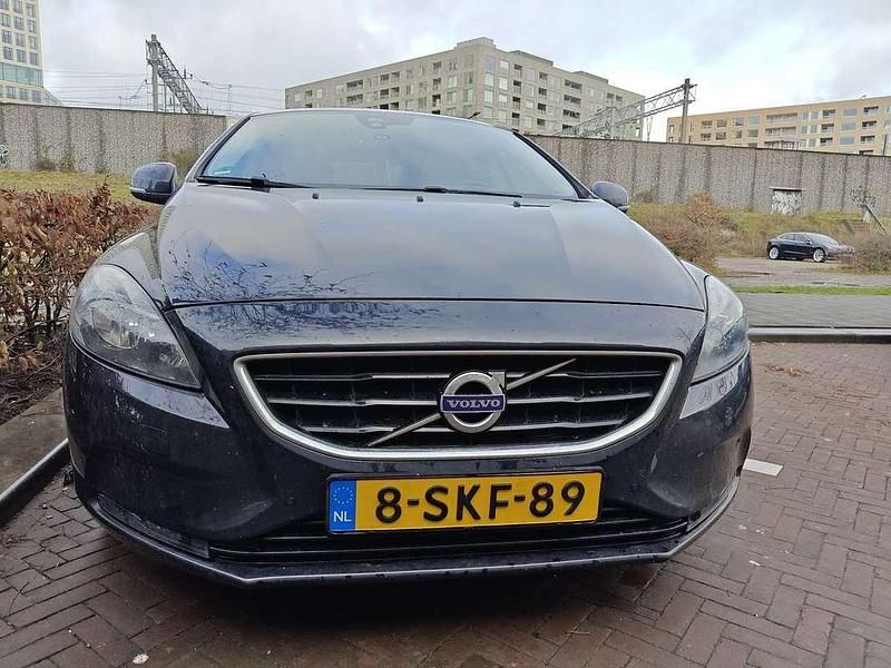 Occasion Volvo V40 Summum 114 PK (83 kW) 2013 Blauw MPV