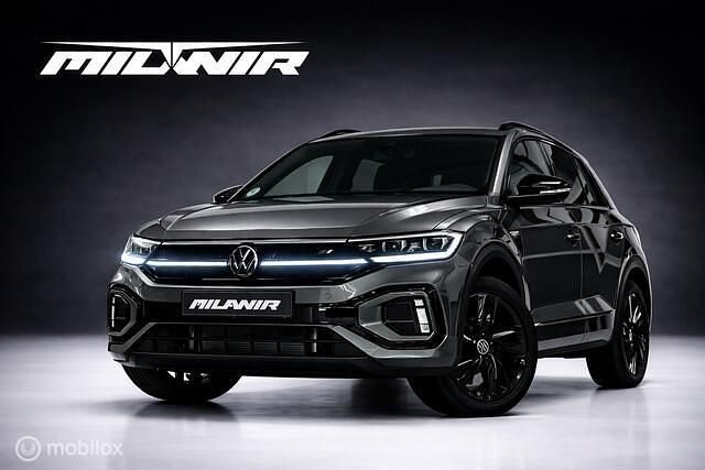 Grijs (metallic) Occasion 2024 VW T-Roc R-line SUV | € 36.945 (Iets duurder) - Afbeelding 1/4