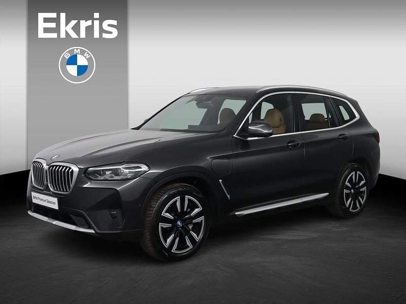 Grijs Occasion 2022 BMW X3 Comfort Edition SUV | € 42.900 (Eerlijke prijs) - Afbeelding 1/4